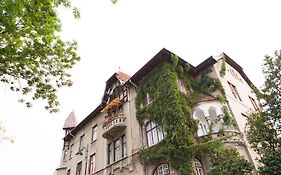 Great Central Apartment
